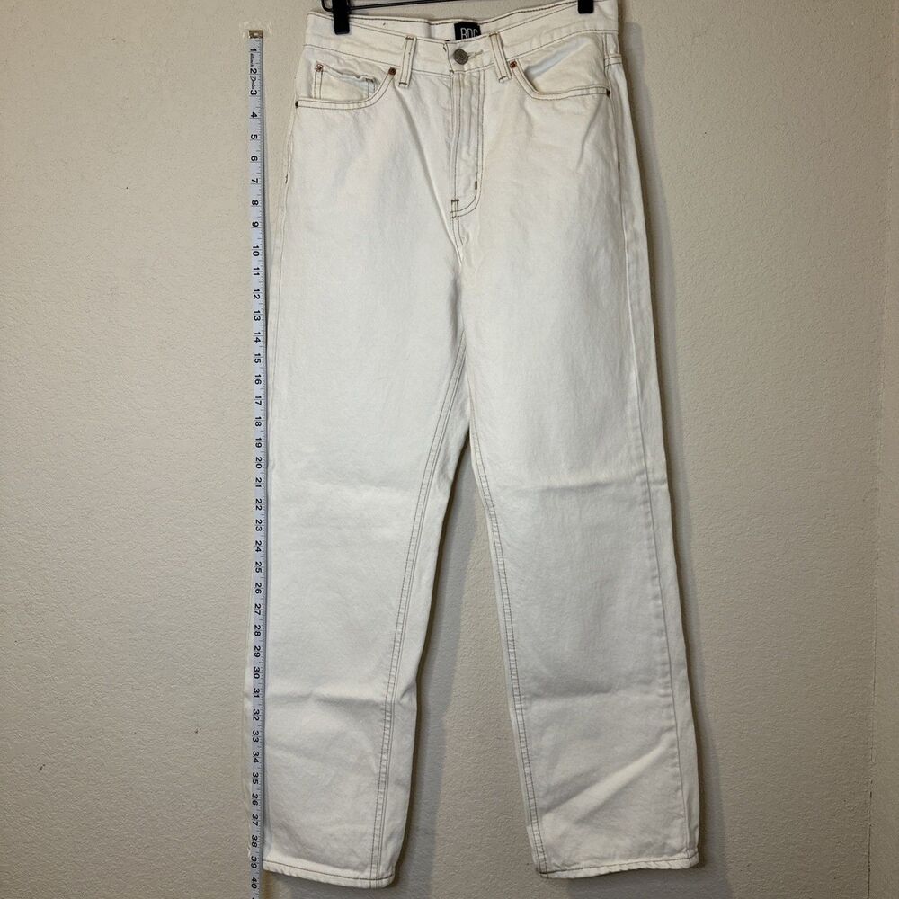 BDG Urban Outfitters High-Waisted Cowboy Jean - Off-White/Cream (Size 28) EUC